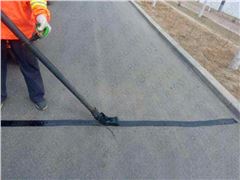 瀝青密封膠性能特點(diǎn)及施工相關(guān)情況簡介