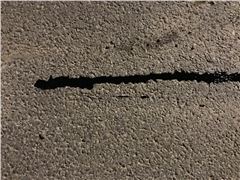 瀝青灌縫膠性能特點、用途、規(guī)格型號及施工流程