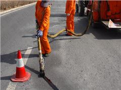 公路灌縫膠灌縫施工流程詳細(xì)講解 公路灌縫膠灌縫施工流程詳細(xì)講解