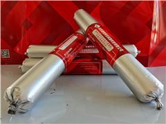 聚氨酯自流平冷灌縫膠用于道路裂縫及伸縮縫灌縫修補(bǔ)